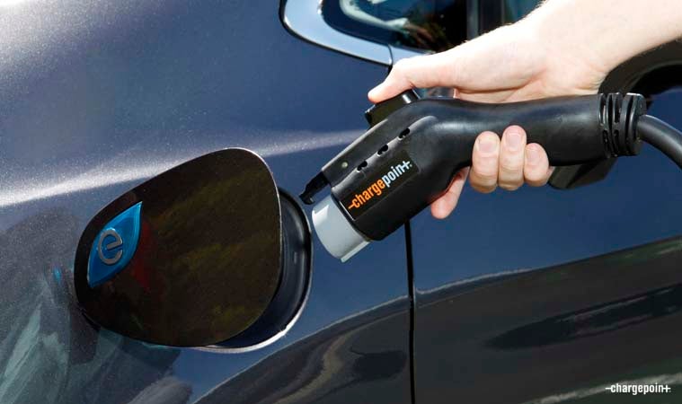 Pacifica hybrid sales charger